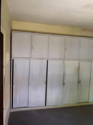 Imagen 4 de 8 de Ph De 3 Ambientes Independiente Con Entrada Para Autos