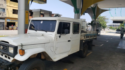 Toyota Bandeirante Cd