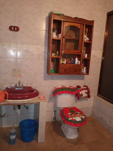 Imagen 5 de 12 de Casa Amplio En Las Brisas De Cua