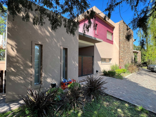 Propiedad En Venta En Barrio Privado El Rodal Canning