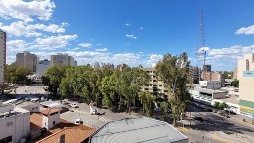Imagen 15 de 18 de Oficina Centro En Venta Neuquen