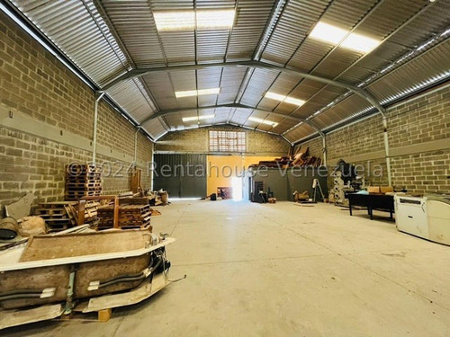 Francisco Rojas Norscia Rentahouse Vende, Galpón Industrial En Barquisimeto, En La Zona Industrial Ii, 2 4 - 2 0 7 0 4, Ideal Para Tu Empresa, Procesadora O Almacén, Llama Ya, Invierte Con Rentahouse