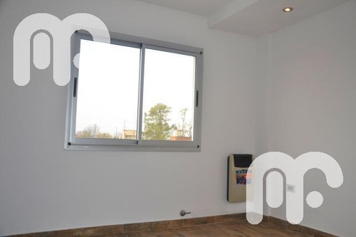 Imagen 15 de 21 de Departamento - La Plata