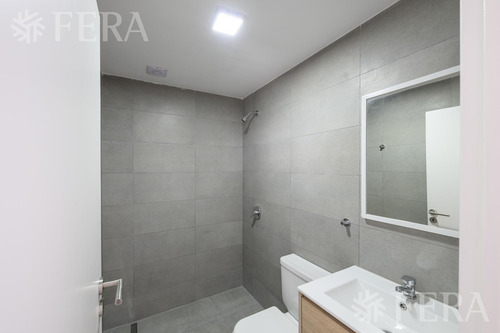 Venta De Departamento 3 Ambientes Con Balcón Corrido En Sarandí