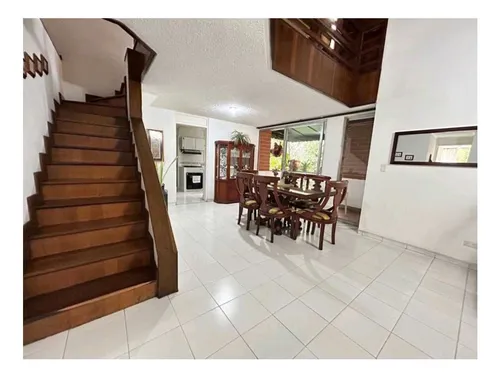 Apartamento En Venta Poblado Transversal Inferior