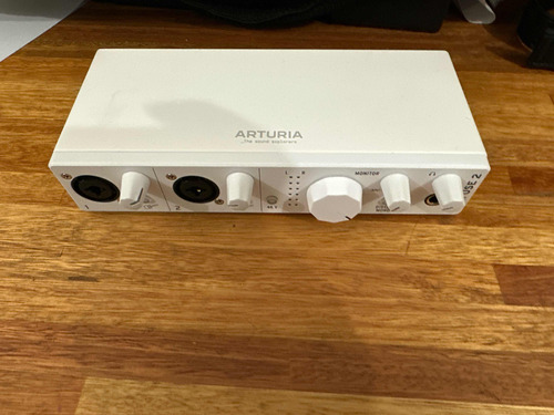 Arturia Minifuse 2 Interface De Audio Usb-c De 2 In Y 2 Out
