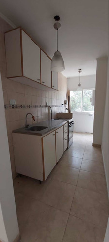 Imagen 3 de 7 de Departamento En Complejo Habitacional