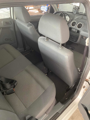 Imagem 5 de 6 de Volkswagen Parati Cela 1.6