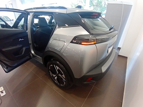 Peugeot 2008 1.0T Allure