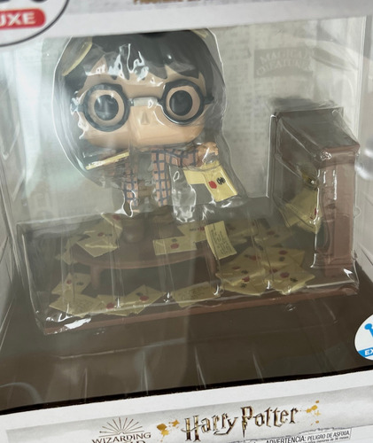 Funko Pop Deluxe Harry Potter Cartas 136 Exclusivo Hogwarts