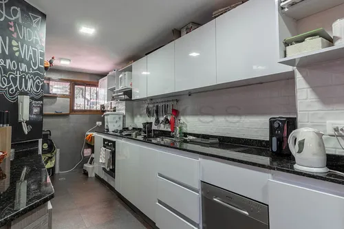 Apartamento En Venta En Los Rosales. Cod V2786