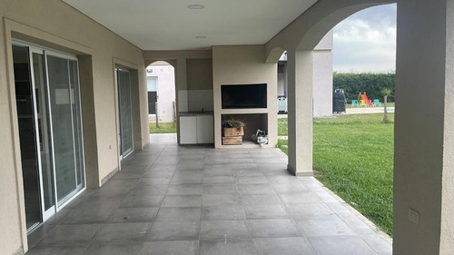 Imagen 3 de 17 de Casa - La Horqueta De Echeverría