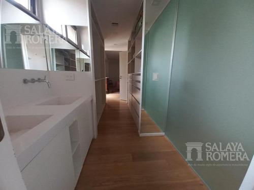 Imagen 2 de 21 de Piso 4 Ambientes Con Dependencia En La Isla De Olivos