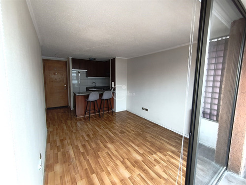 Excelente Departamento En Arriendo De 2 Dorm. En Santiago