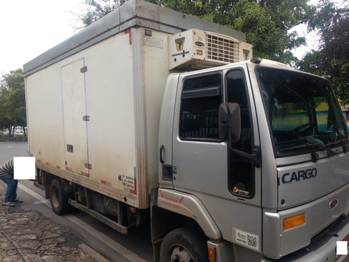 Ford C815s 04/04 - Baú Refrig 5,0m - R$ 84.000