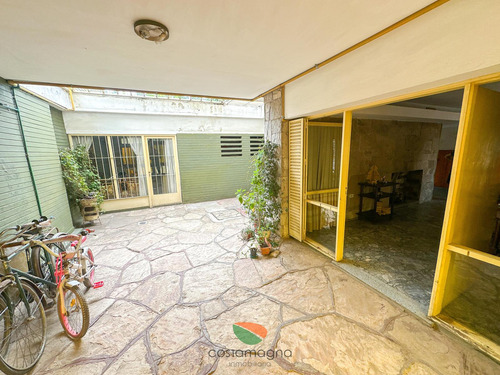 Casa De 2 Dormitorios En Juniors