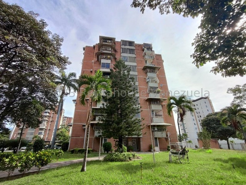 Apartamento En Venta San Jacinto Maracay 24-10969 Ec