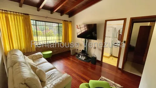 Casas En Venta Mls #25-19382