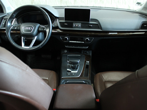 Audi Q5 2.0 L T Elite Dsg