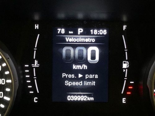 Imagem 5 de 15 de Toro Freedom 1.8 Aut. Flex Vermelha Completo Impecável