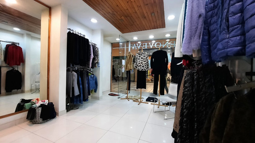 Local Comercial Frente A Cine Arte Viña Del Mar