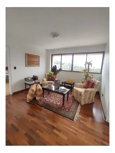 Apartamento En Los Naranjos,