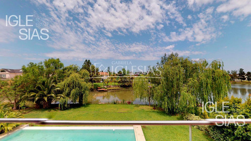 Casa En Venta Al Lago Con 4 Dormitorios En Los Castores Nordelta