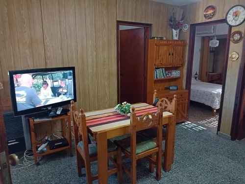 Departamento En Venta - 2 Dormitorios 1 Baño - Cochera - 47mts2 - Mar De Ajó
