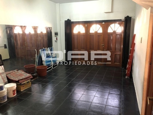 Casa 5 Ambientes - Manuel Artigas 6800