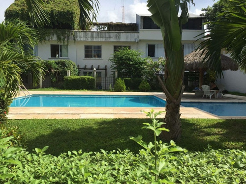Imagen 1 de 14 de Venta De Bonita Casa En Fraccionamiento Privanza La Loma, En