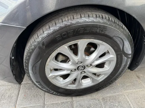 Toyota Yaris 1.5 R Le Mid Sedan At