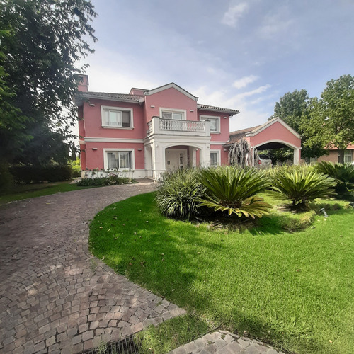 Casa Buenos Aires Golf . Sector G . Interno Golf