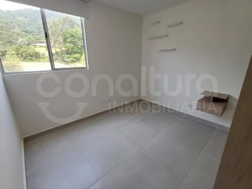 Apartamento En Arriendo La Mina 472-7029