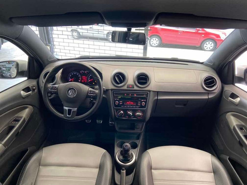 Volkswagen Saveiro 1.6 16v Cross Cab. Dupla Total Flex 2p