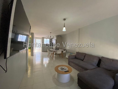 Valeria Chong Casa Alquiler Cabudare Lara Avenida Intercomunal Oportunidad Residencial Economico Código Inmobiliaria Rent-a-house 25-18352