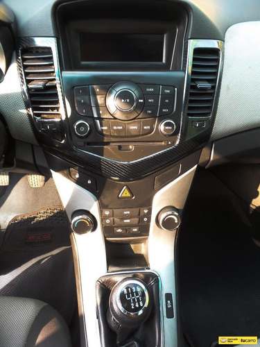 Imagen 22 de 25 de Chevrolet Cruze