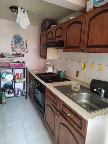 Se Renta Casa En Cuajimalpa A 5 Mins De Santa Fe Y 15 De Cuajimalpa Centro, A Dos Cuadras De Carretera Mx Toluca