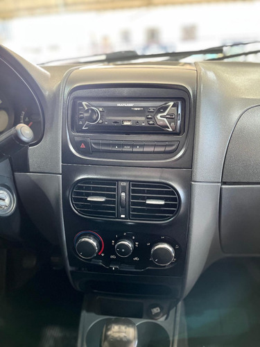 Fiat Strada Working Celeb.1.4 Fire Flex 8V CS