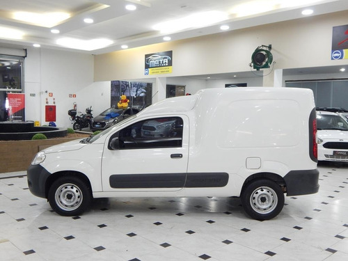 Imagem 4 de 14 de Fiat Fiorino 1.4 Furgão Hard Working Flex Completa