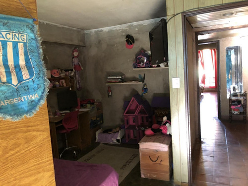Imagen 30 de 30 de Av. Carabobo 525 630m2 / Patio, Vestuarios, Baños, Oficinas, Apto Todo Rubro!