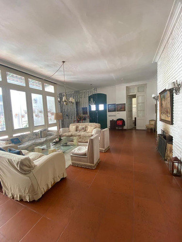 Casa En Casco Historico De San Isidro