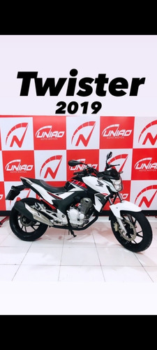 Imagem 1 de 6 de Honda Twister