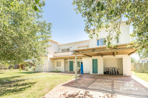 Imagen 10 de 30 de Excelente Casa 5 Dormitorios En Venta - Kentucky Club De Campo