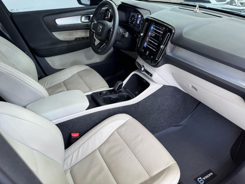 Volvo XC40 1.5 T5 RECHARGE INSCRIPTION GEARTRONIC
