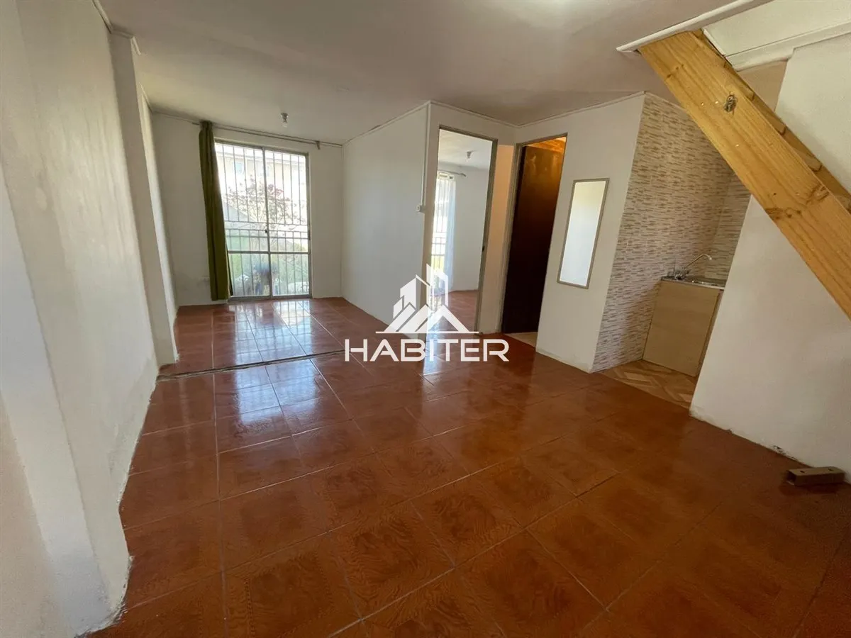 Imagen 2 de 13 de Casa En Venta De 3 Dorm. En Curicó (39784)