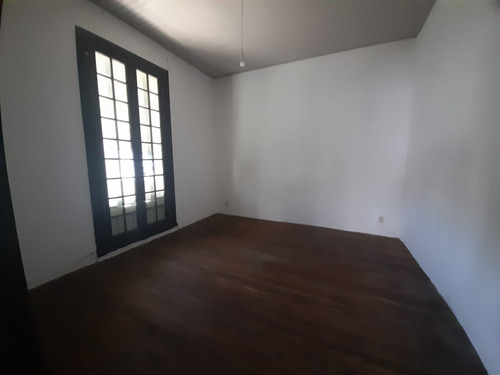 Apto. 1 Dorm. En Gronardo Esq. Bellinzon Barrio Ituzaingó $11000