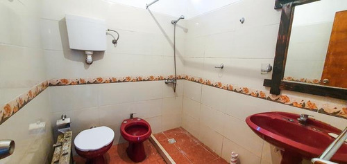 Casa De 3 Dorm, Garaje Y Patio!!! Financia!!