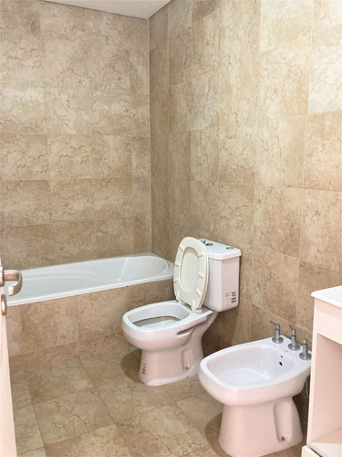 Imagen 16 de 28 de Venta Amplio Departamento Tipo Loft 2 Amb En Pilar Centro