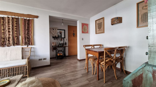 Departamento Amoblado En Arriendo De 2 Dorm. En Providencia