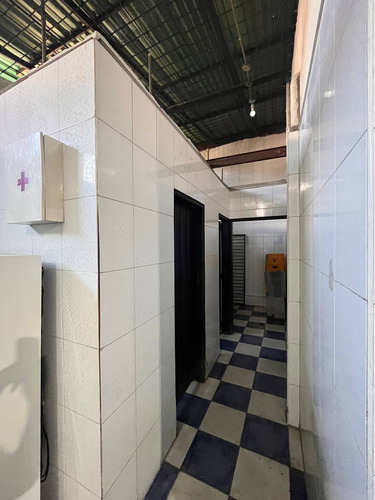 Imagen 17 de 17 de Venta. Local Comercial. San Cristóbal